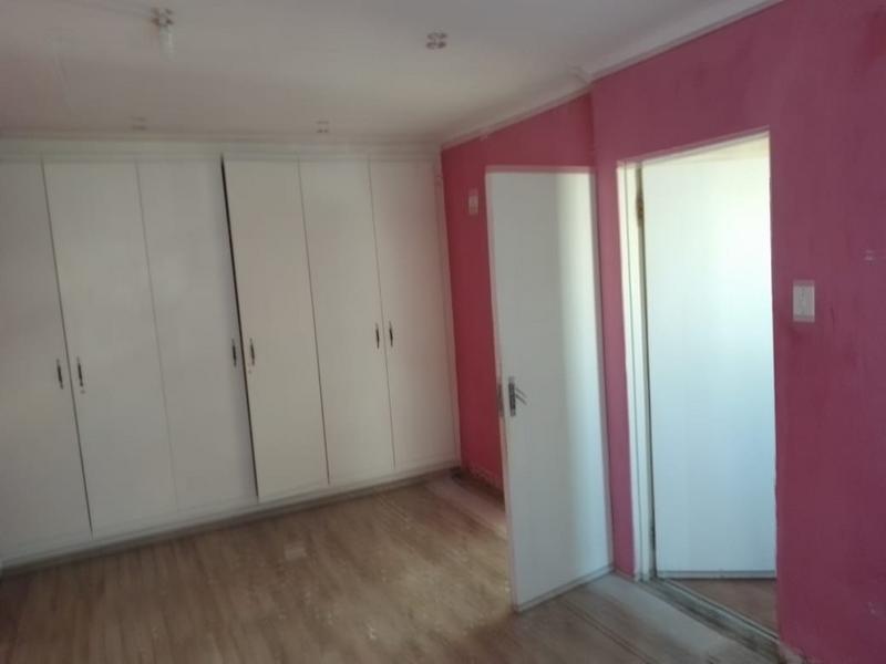 To Let 2 Bedroom Property for Rent in Zakariyya Park Gauteng