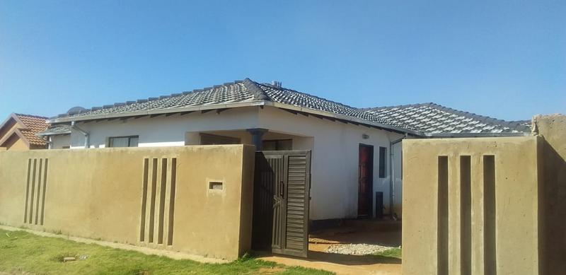 4 Bedroom Property for Sale in Lehae Gauteng