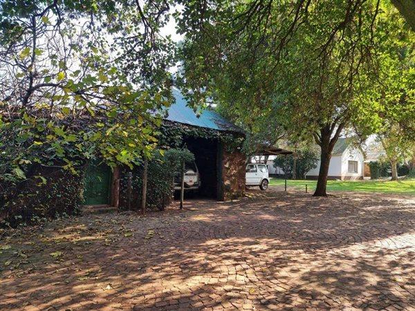 11 Bedroom Property for Sale in Elandsfontein AH Gauteng