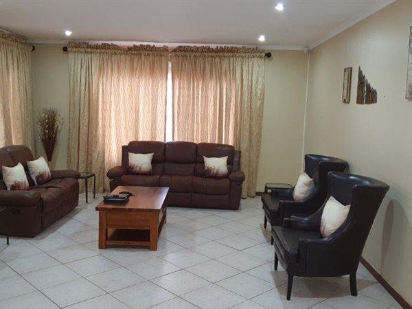 10 Bedroom Property for Sale in Waterkloof Ridge Gauteng