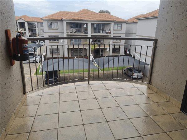 To Let 2 Bedroom Property for Rent in Bardene Gauteng