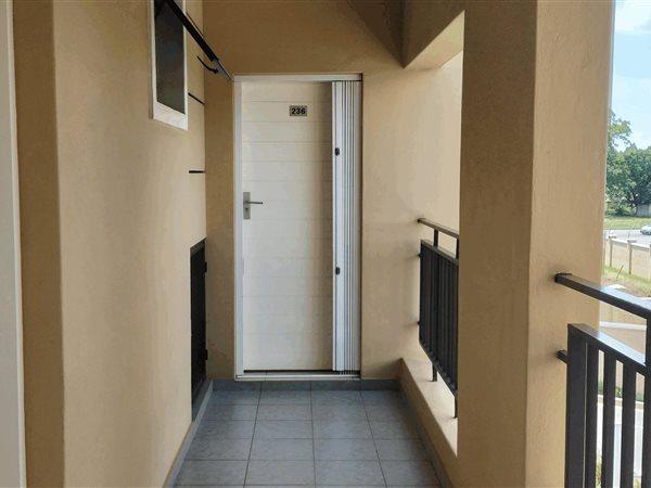 2 Bedroom Property for Sale in Witfield Gauteng