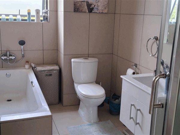 2 Bedroom Property for Sale in Witfield Gauteng