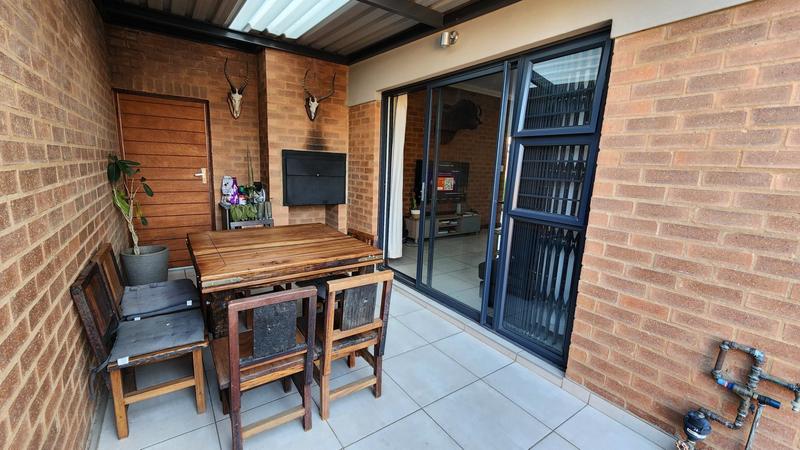 2 Bedroom Property for Sale in Montana Gauteng