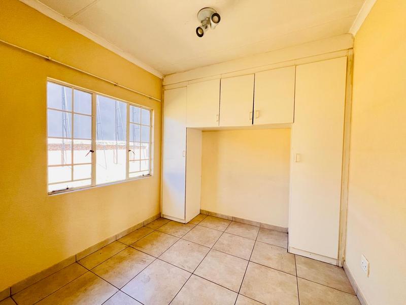 2 Bedroom Property for Sale in Sharonlea Gauteng