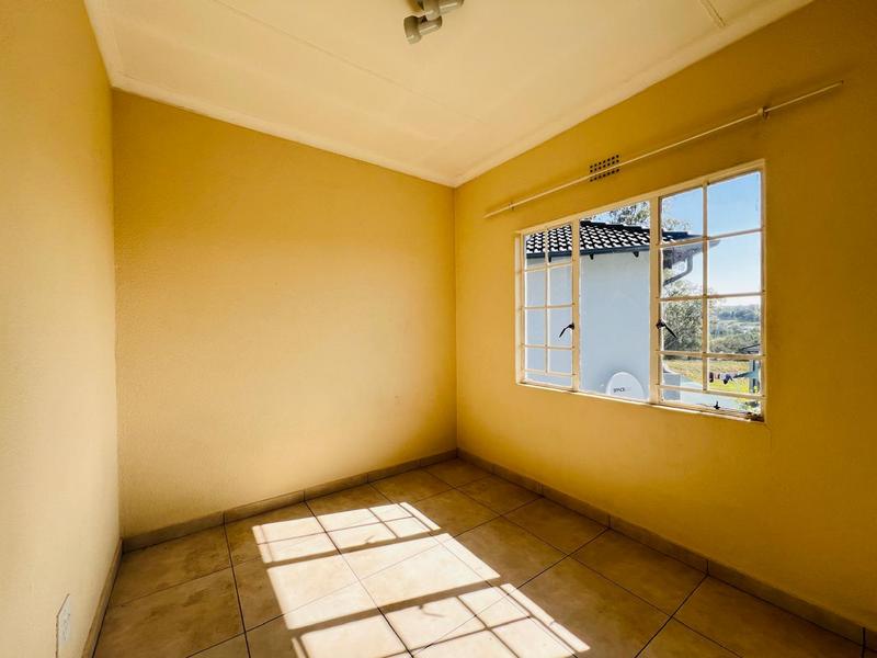 2 Bedroom Property for Sale in Sharonlea Gauteng