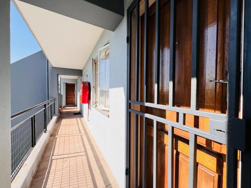 2 Bedroom Property for Sale in Sharonlea Gauteng