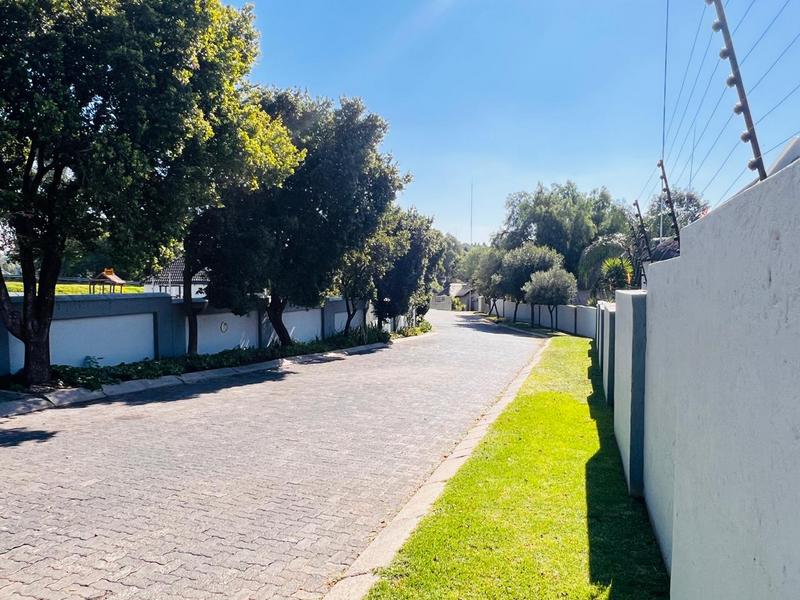 2 Bedroom Property for Sale in Sharonlea Gauteng