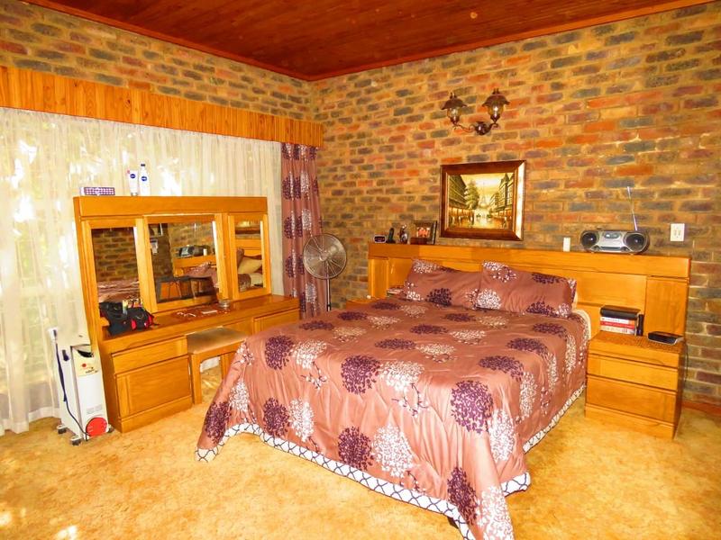 6 Bedroom Property for Sale in Wonderboom Gauteng