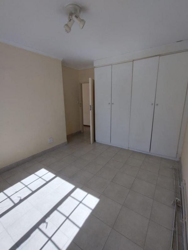 2 Bedroom Property for Sale in Heuweloord Gauteng