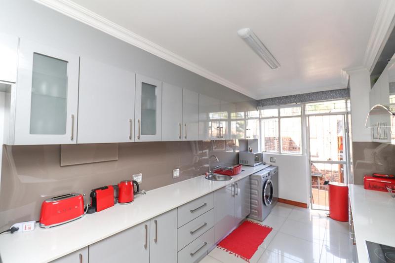 4 Bedroom Property for Sale in Bruma Gauteng