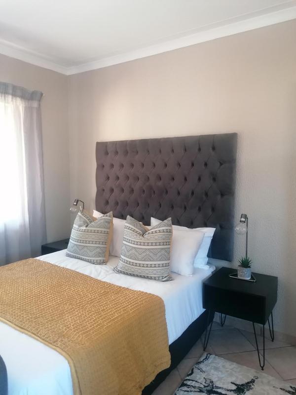 1 Bedroom Property for Sale in Krugersrus Gauteng