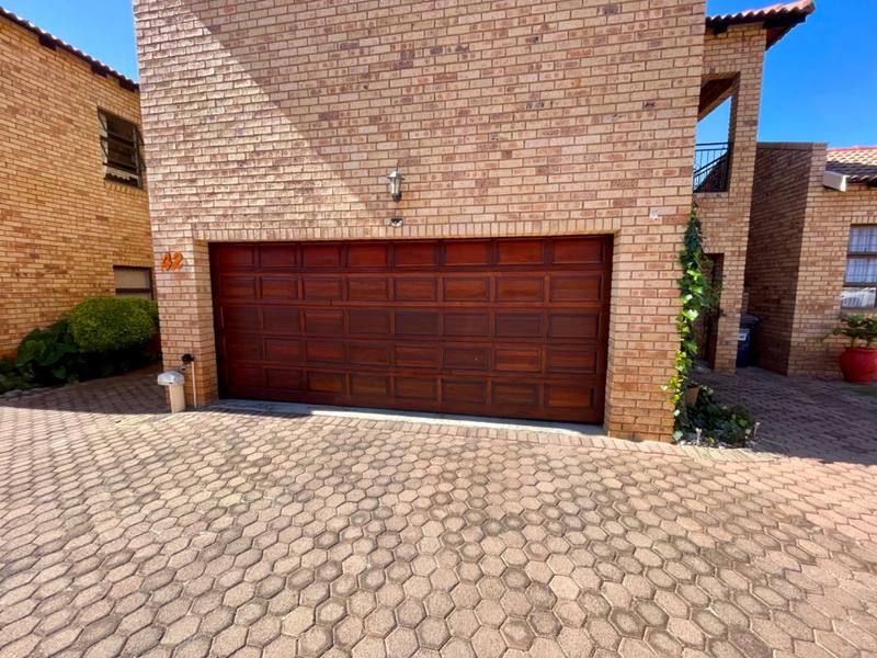 3 Bedroom Property for Sale in Chancliff Ridge Gauteng