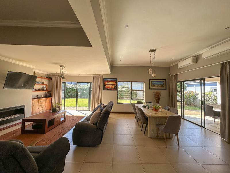 2 Bedroom Property for Sale in Midstream Ridge Gauteng