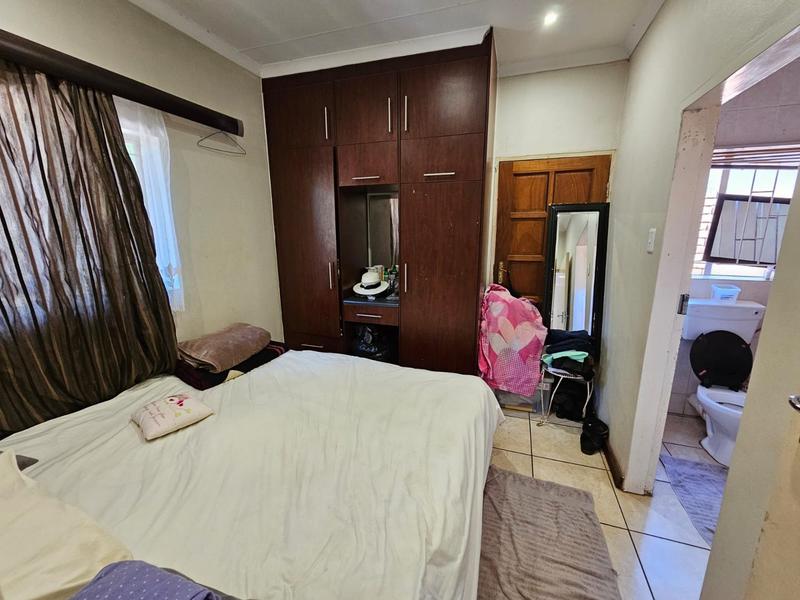 6 Bedroom Property for Sale in Doornpoort Gauteng