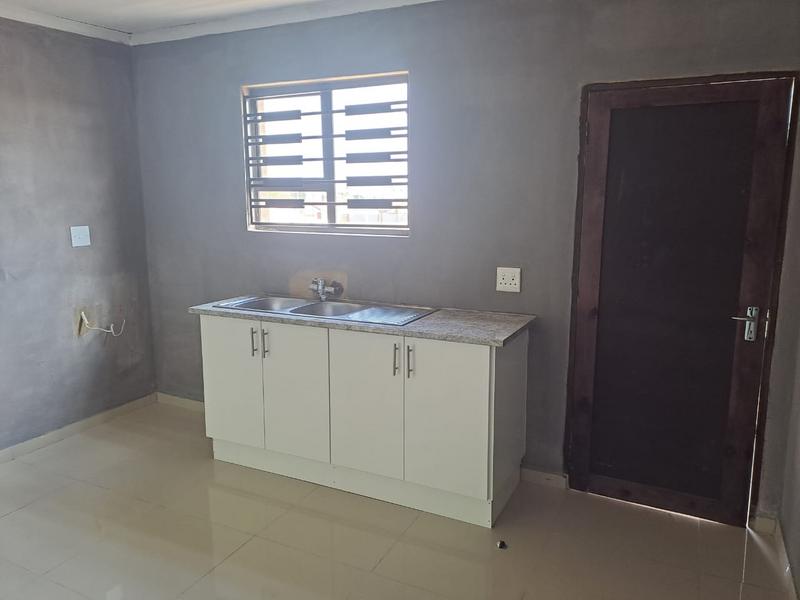 To Let 1 Bedroom Property for Rent in Chiawelo Gauteng
