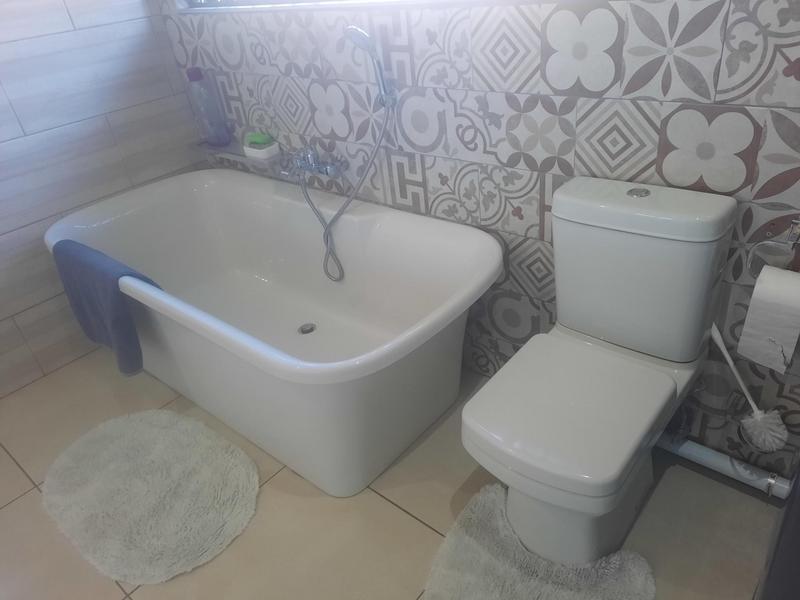 4 Bedroom Property for Sale in Vanderbijlpark SE 7 Gauteng