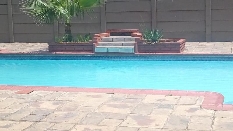 4 Bedroom Property for Sale in Vanderbijlpark SE 7 Gauteng