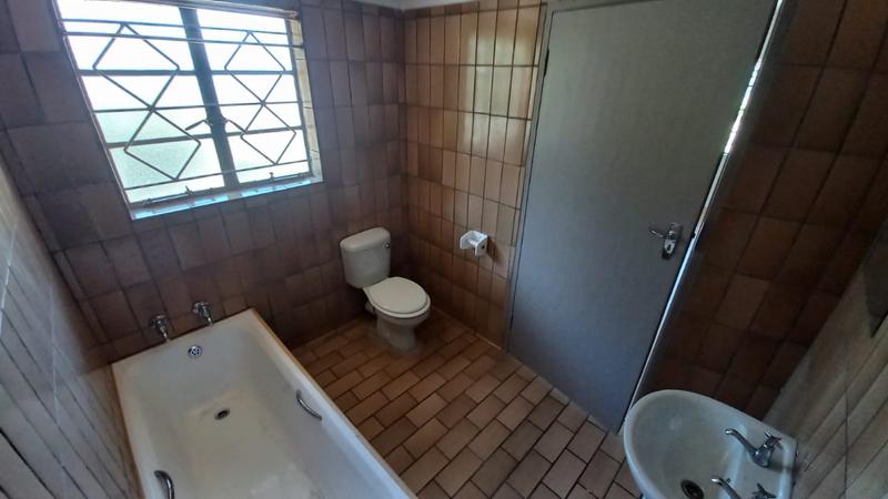 To Let 2 Bedroom Property for Rent in Zandfontein AH Gauteng