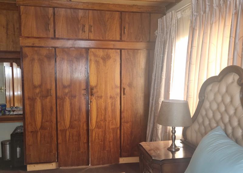 4 Bedroom Property for Sale in Diepkloof Gauteng