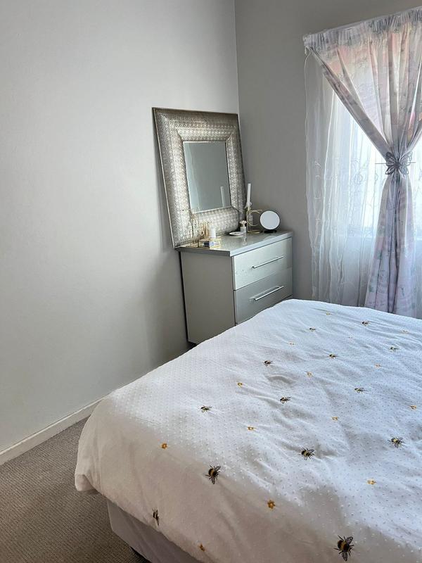 1 Bedroom Property for Sale in Sunninghill Gauteng