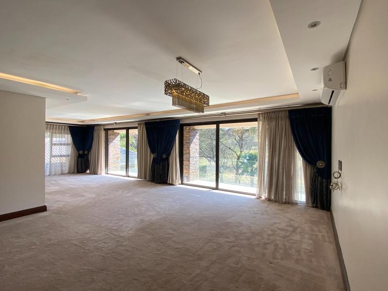 5 Bedroom Property for Sale in Pretorius Park Gauteng