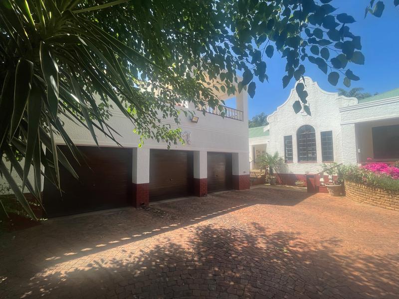 4 Bedroom Property for Sale in Baileys Muckleneuk Gauteng