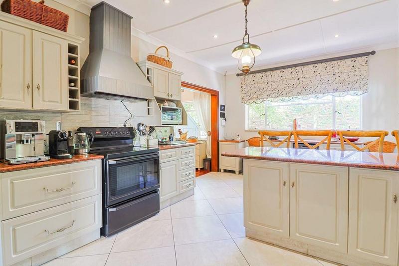 4 Bedroom Property for Sale in Raceview Gauteng