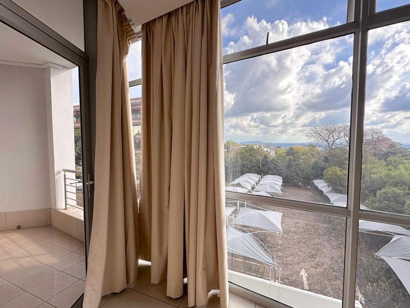 1 Bedroom Property for Sale in Sandton Central Gauteng