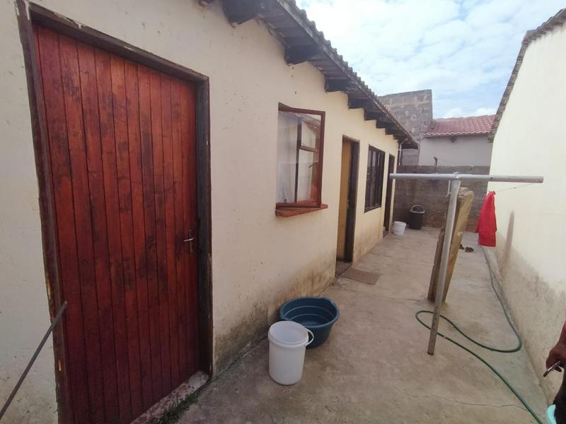 2 Bedroom Property for Sale in Esselenpark Gauteng