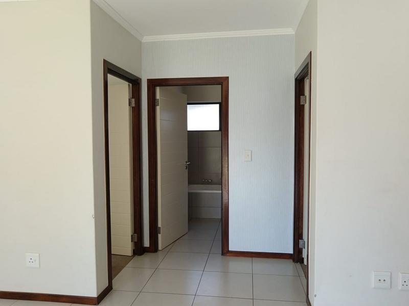 To Let 2 Bedroom Property for Rent in Jackal Creek Golf Estate Gauteng