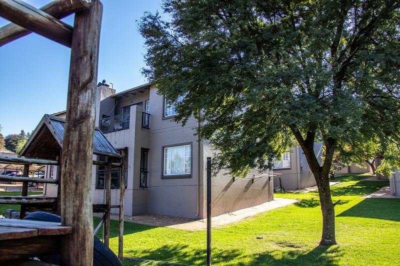 2 Bedroom Property for Sale in Wilgeheuwel Gauteng