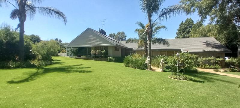 3 Bedroom Property for Sale in Greenhills Gauteng