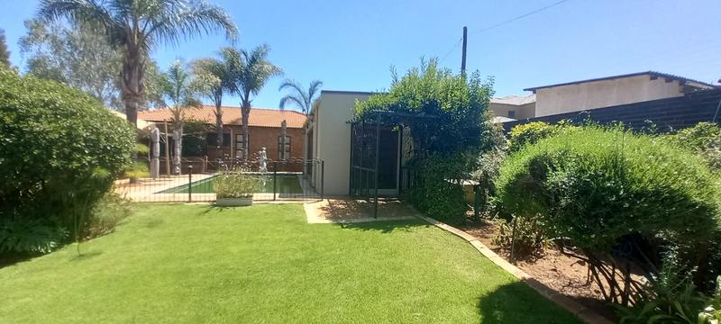 3 Bedroom Property for Sale in Greenhills Gauteng