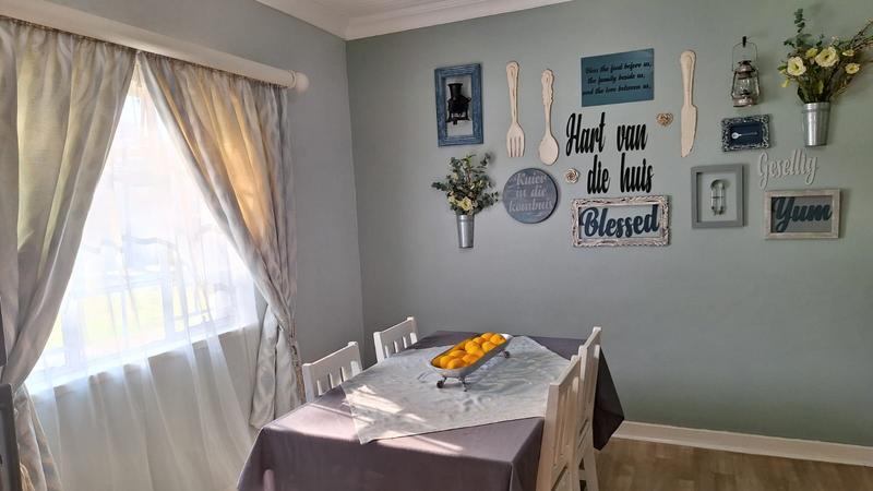 3 Bedroom Property for Sale in Petersfield Gauteng