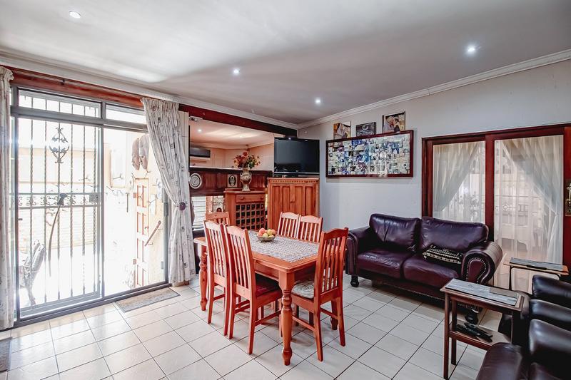 3 Bedroom Property for Sale in Magalieskruin Gauteng