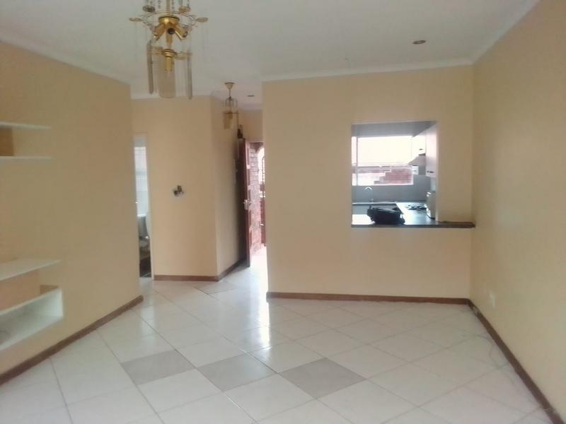 2 Bedroom Property for Sale in Vorna Valley Gauteng