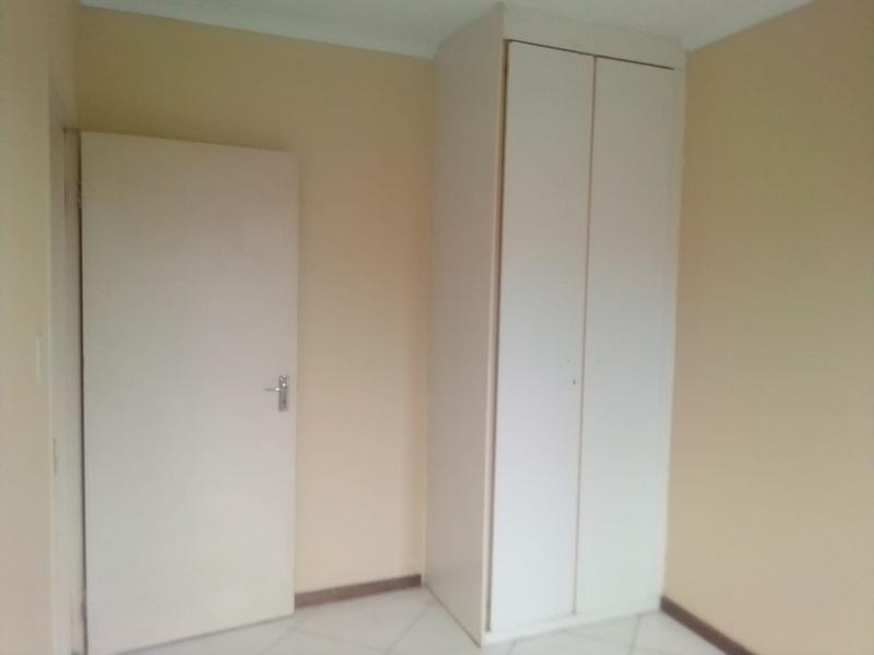 2 Bedroom Property for Sale in Vorna Valley Gauteng