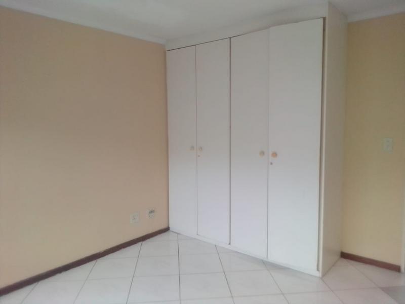 2 Bedroom Property for Sale in Vorna Valley Gauteng