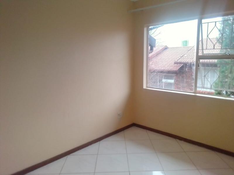 2 Bedroom Property for Sale in Vorna Valley Gauteng