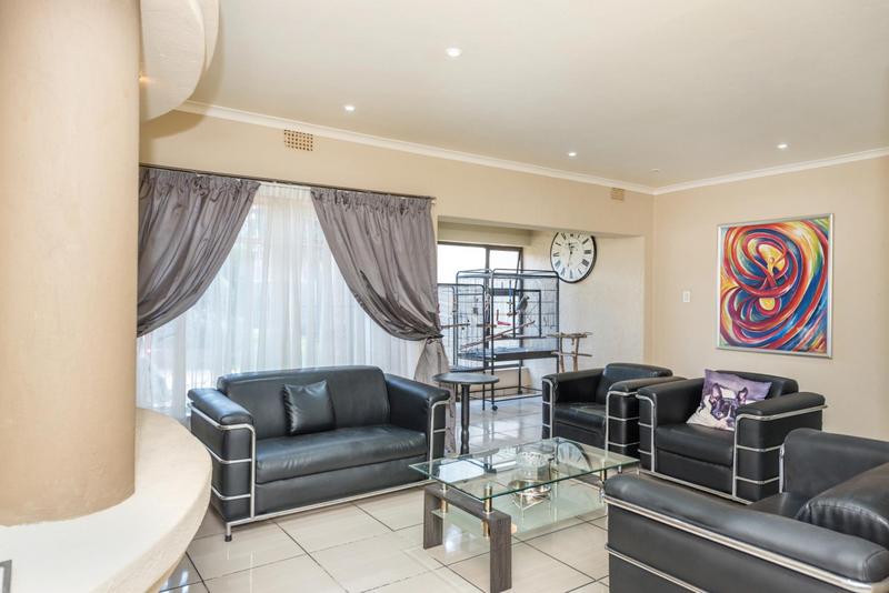 3 Bedroom Property for Sale in Rustivia Gauteng