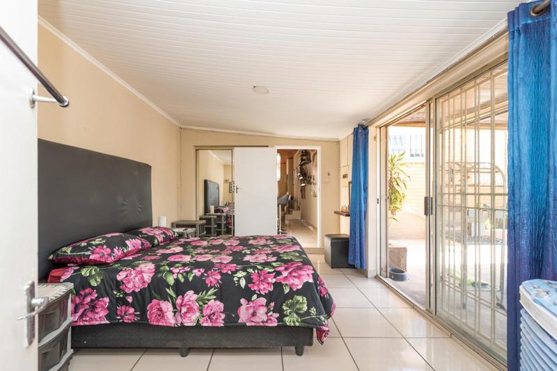 3 Bedroom Property for Sale in Rustivia Gauteng