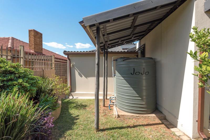 3 Bedroom Property for Sale in Rustivia Gauteng