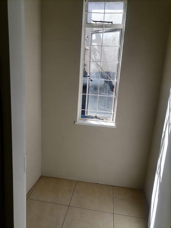 To Let 2 Bedroom Property for Rent in Bellevue East Gauteng