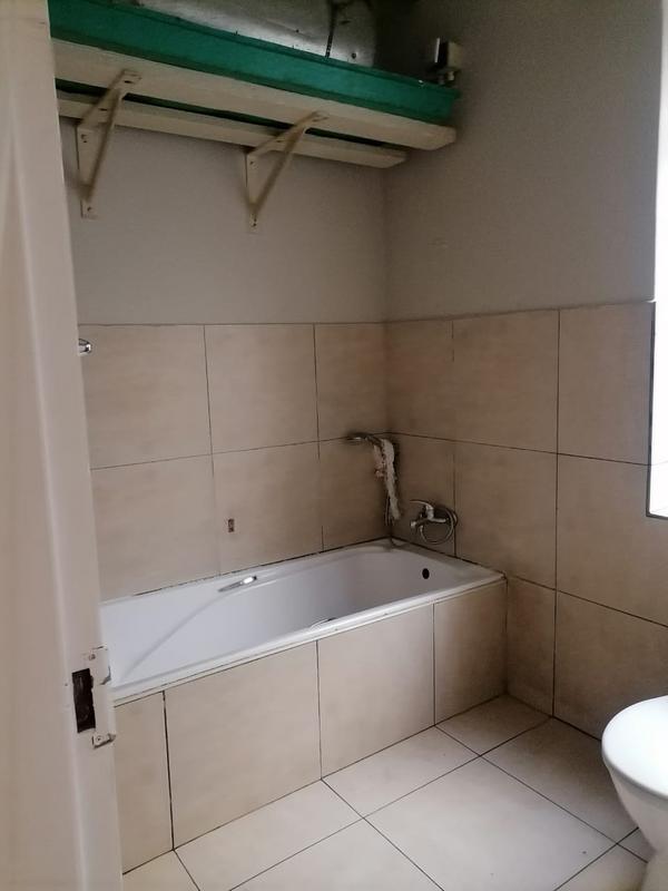 To Let 2 Bedroom Property for Rent in Bellevue East Gauteng