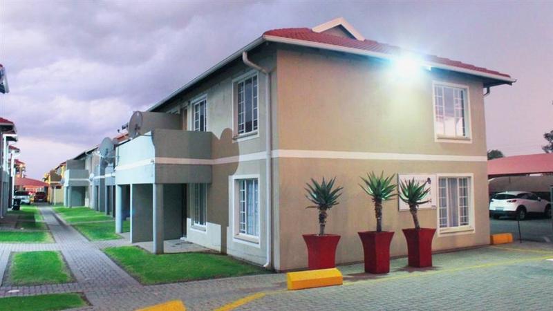 2 Bedroom Property for Sale in Comet Gauteng