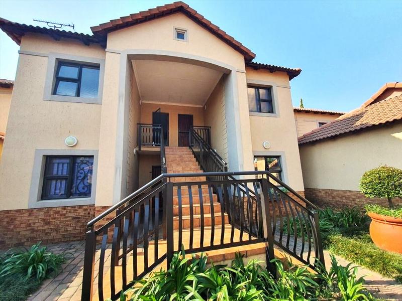 2 Bedroom Property for Sale in Ravenswood Gauteng