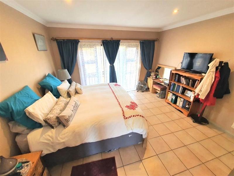 2 Bedroom Property for Sale in Ravenswood Gauteng