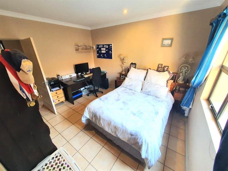 2 Bedroom Property for Sale in Ravenswood Gauteng