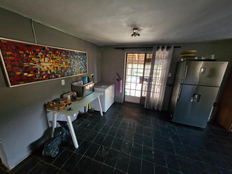 4 Bedroom Property for Sale in Mnandi Gauteng